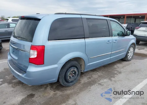 2013 Chrysler Town & Country Touring z USA, uszkodzony, nr VIN 2C4RC1BGXDR614161